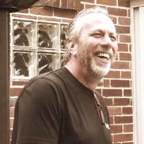 Meet your Posher, Gerard - Picture 1 of 1